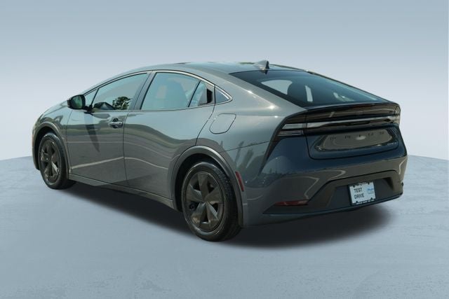 2025 Toyota Prius Plug-In Hybrid SE