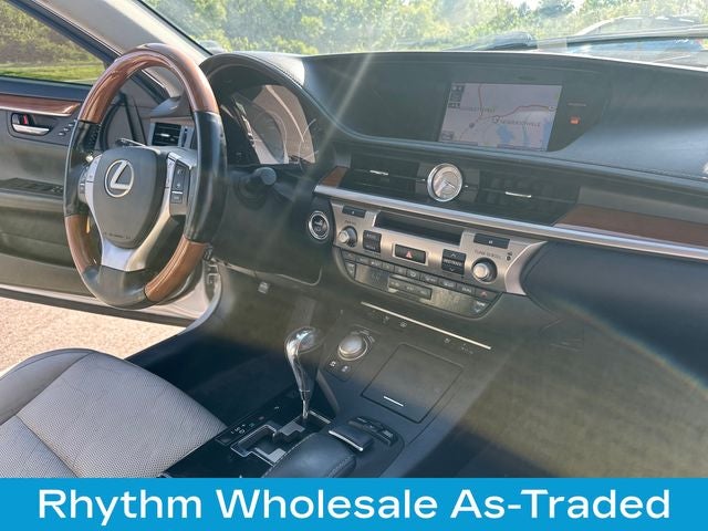 2013 Lexus ES 300h 300h