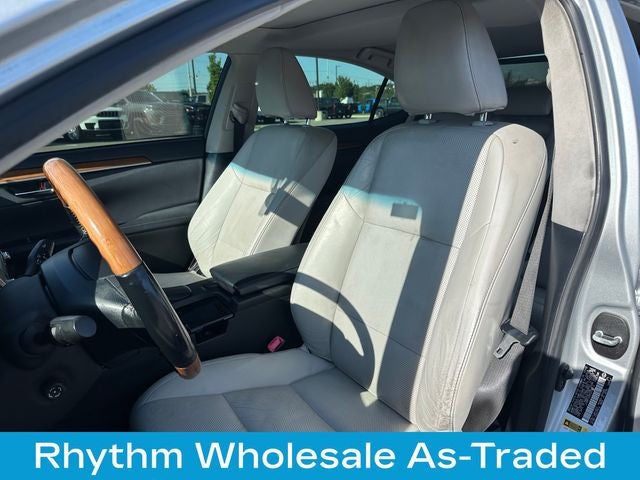 2013 Lexus ES 300h 300h