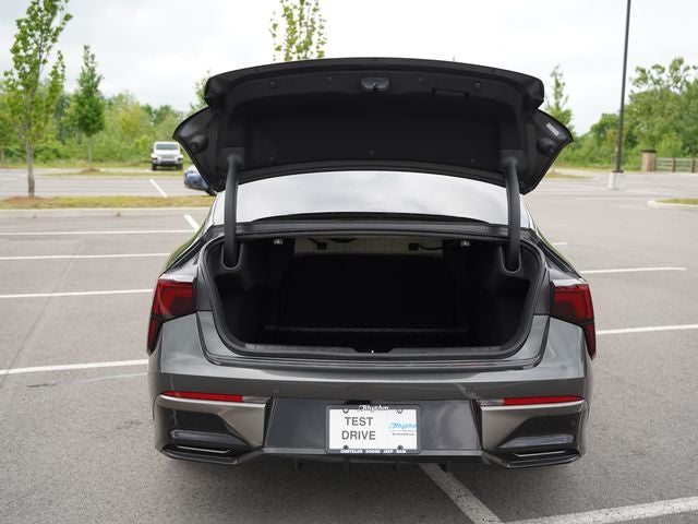 2025 Kia K5 EX