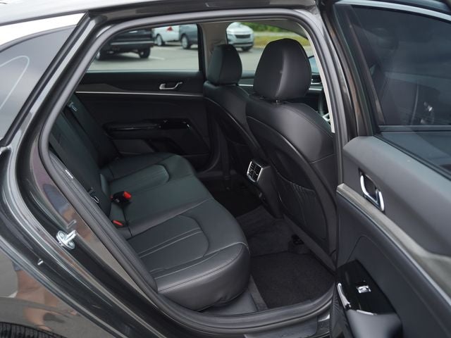 2025 Kia K5 EX