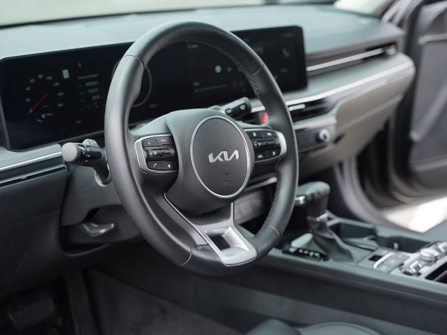 2025 Kia K5 EX