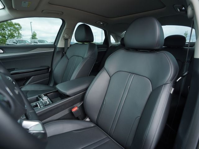 2025 Kia K5 EX