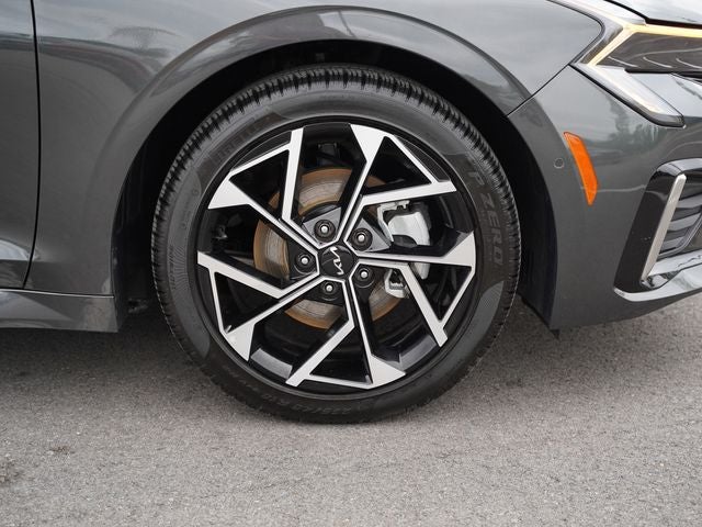 2025 Kia K5 EX