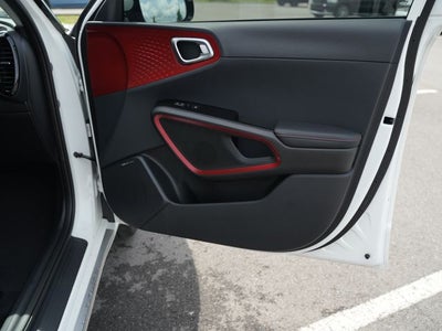 2025 Kia Soul GT-Line