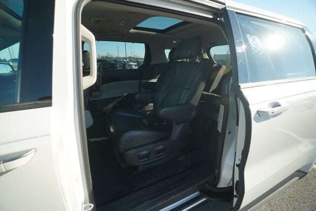 2022 Kia Carnival MPV SX Prestige