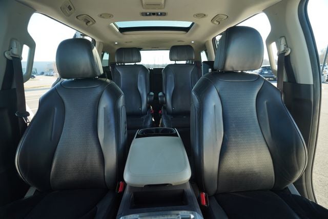 2022 Kia Carnival MPV SX Prestige