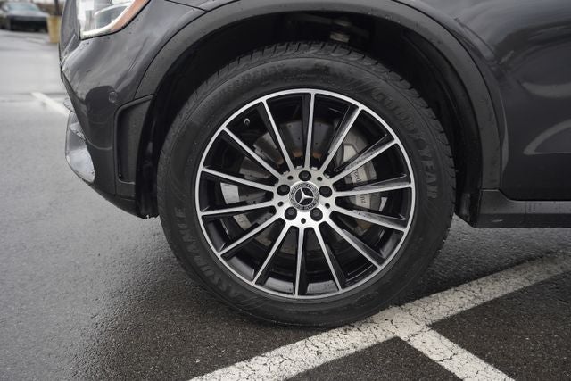 2022 Mercedes-Benz GLC 300 SUV