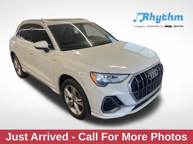 2021 Audi Q3 Premium 45 TFSI S line quattro Tiptronic