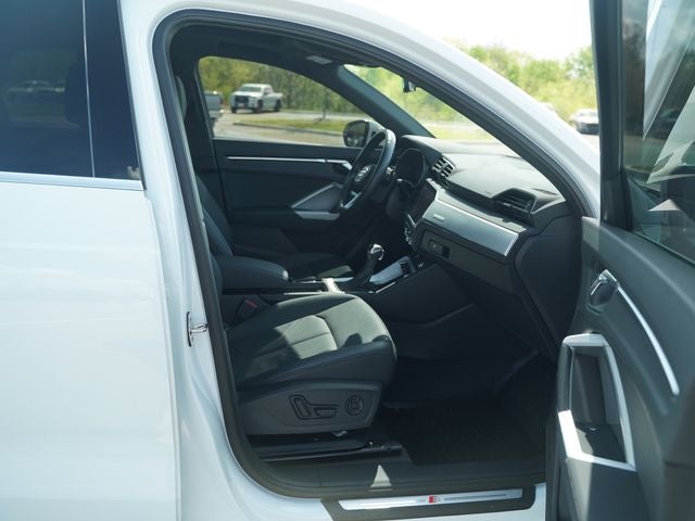 2021 Audi Q3 Premium 45 TFSI S line quattro Tiptronic