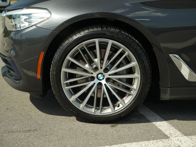 2020 BMW 530i 530i