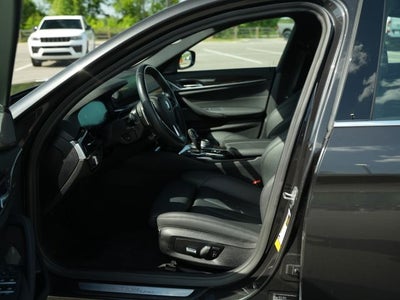 2020 BMW 530i 530i