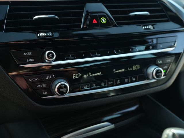 2020 BMW 530i 530i