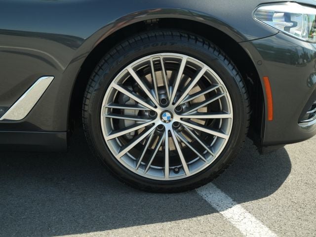 2020 BMW 530i 530i