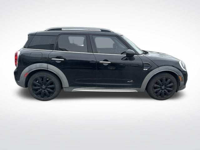 2017 MINI Countryman Cooper