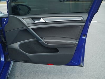 2019 Volkswagen Golf R 2.0T w/DCC & Navigation