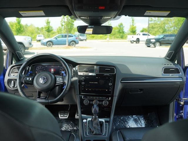 2019 Volkswagen Golf R 2.0T w/DCC & Navigation