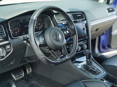 2019 Volkswagen Golf R 2.0T w/DCC & Navigation