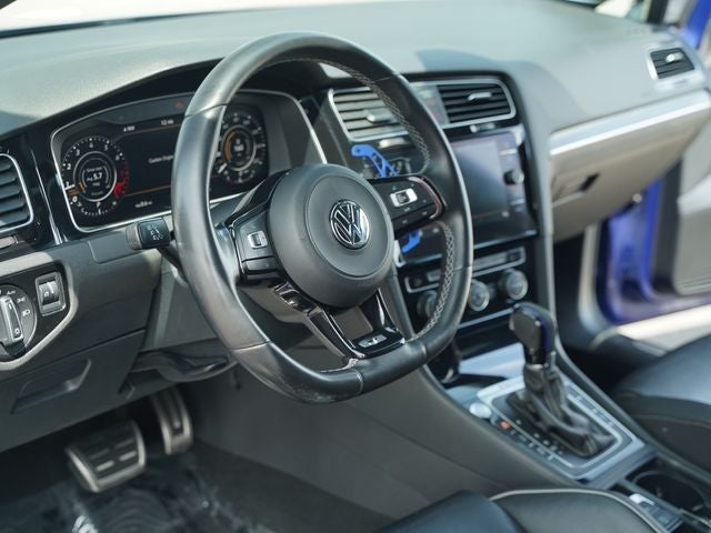 2019 Volkswagen Golf R 2.0T w/DCC & Navigation