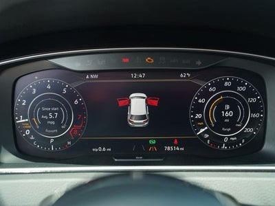 2019 Volkswagen Golf R 2.0T w/DCC & Navigation