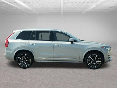 2023 Volvo XC90 B5 Plus