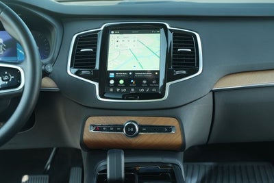 2023 Volvo XC90 B5 Plus