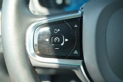 2023 Volvo XC90 B5 Plus