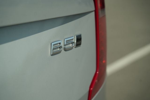 2023 Volvo XC90 B5 Plus