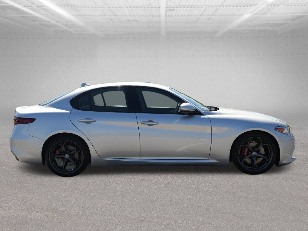 2017 Alfa Romeo Giulia Ti