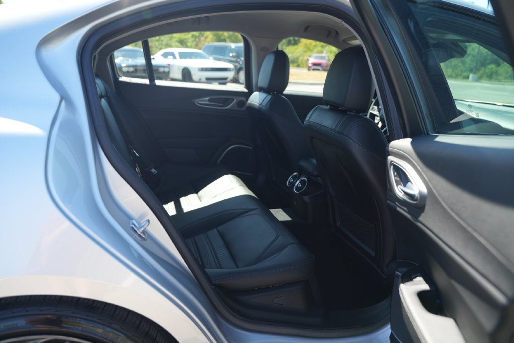 2017 Alfa Romeo Giulia Ti