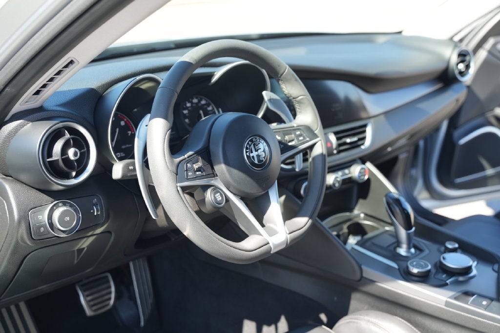 2017 Alfa Romeo Giulia Ti